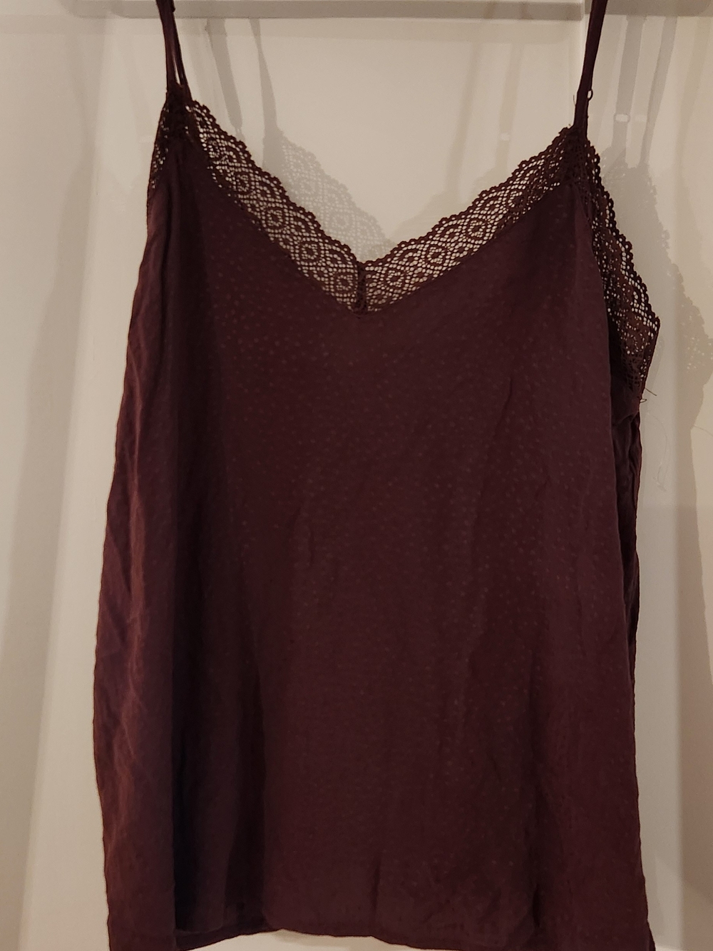 Women's Lace-Trim Cami Top - Burgundy